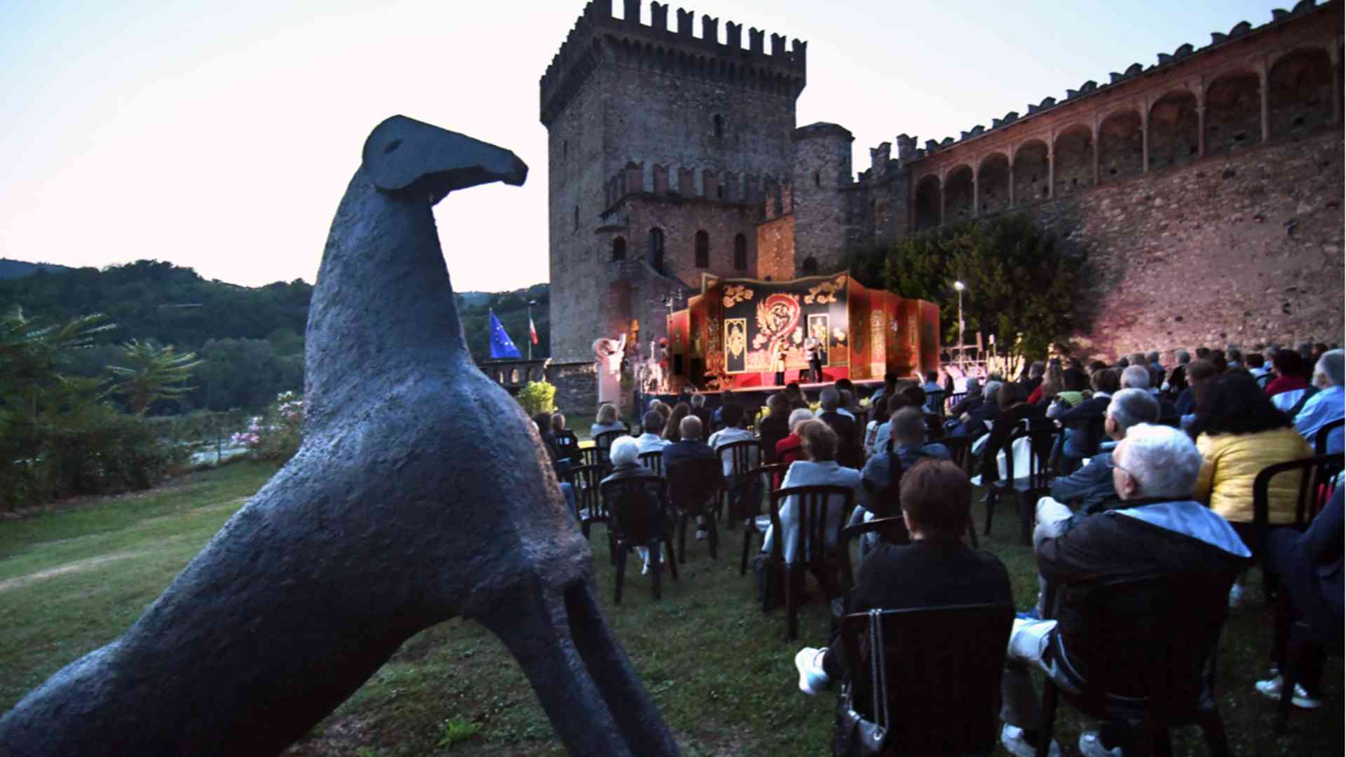 Un'operetta in scena durante la precedente edizione di "inRiva Festival"