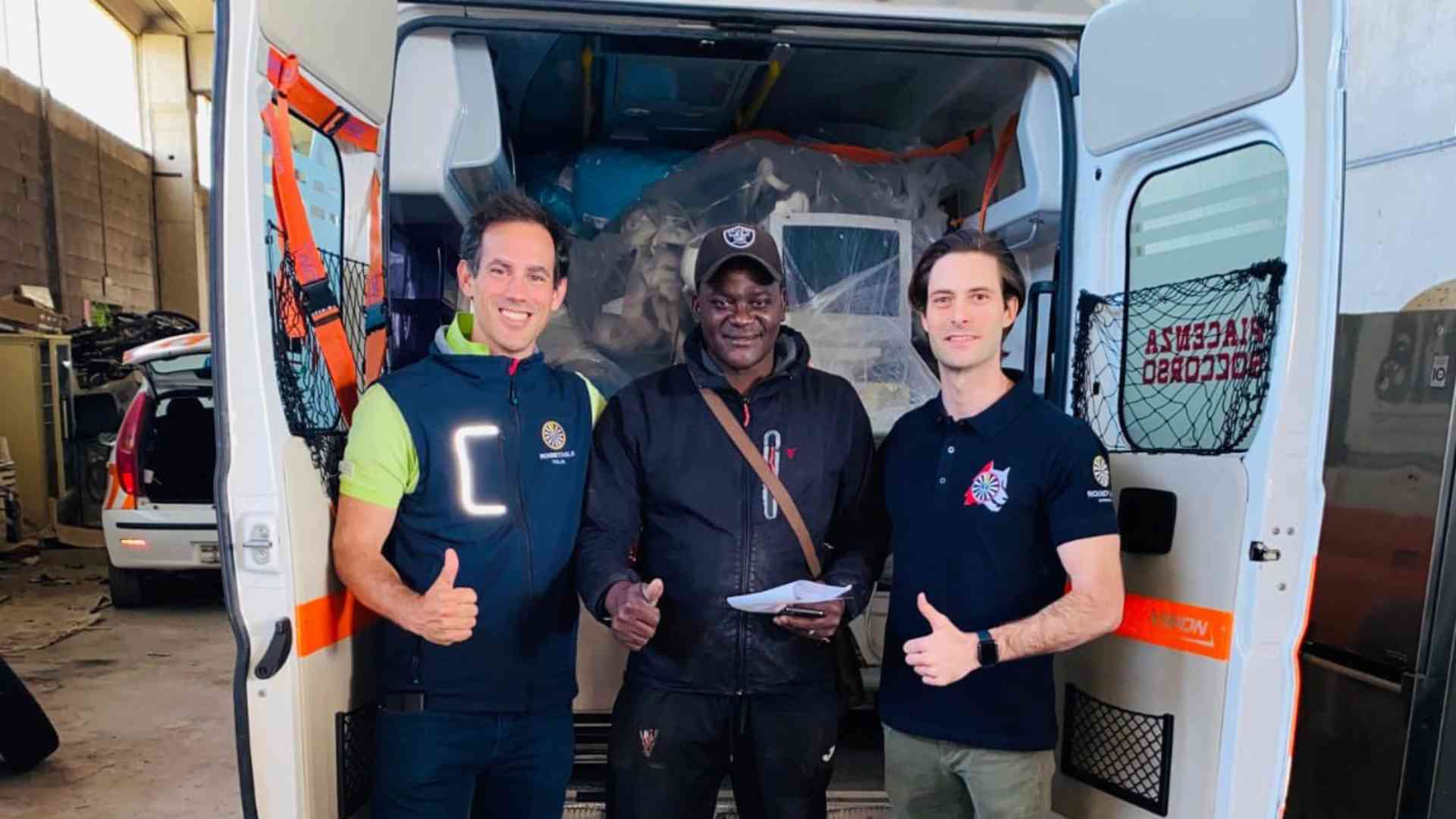 Tre ambulanze in viaggio per il Senegal. Diop (Mpm): «Grazie ai piacentini»