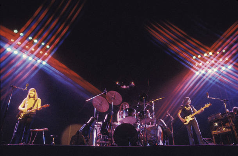 I Pink Floyd durante un concerto americano del 1975