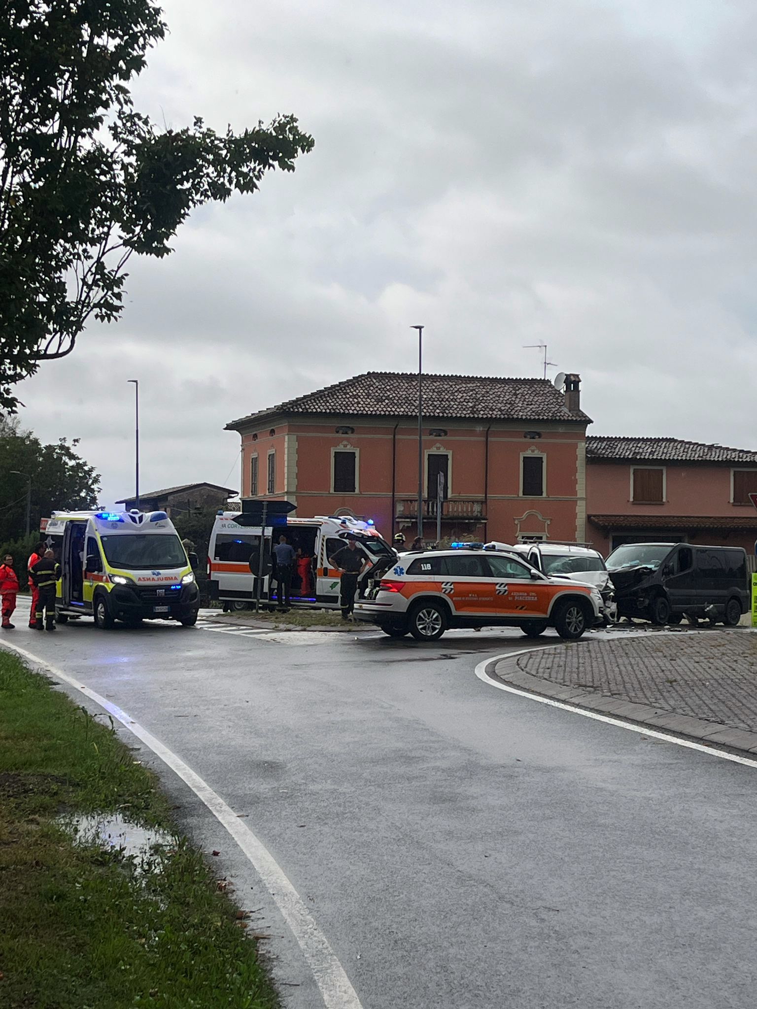 Incidente a Cortemaggiore curva per Cremona