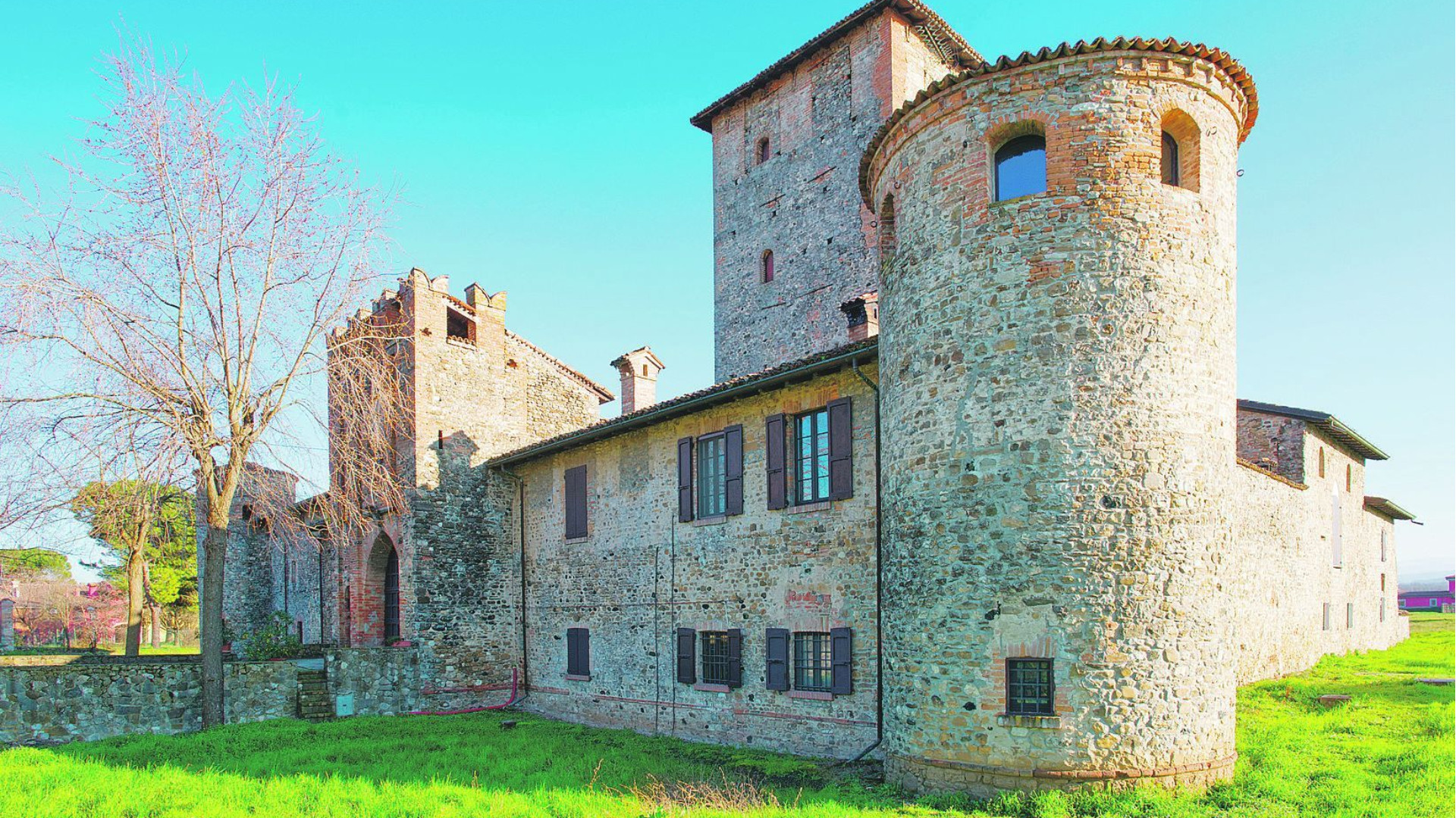 Ecco il castello di San Damiano, tesoro nascosto ora in un libro