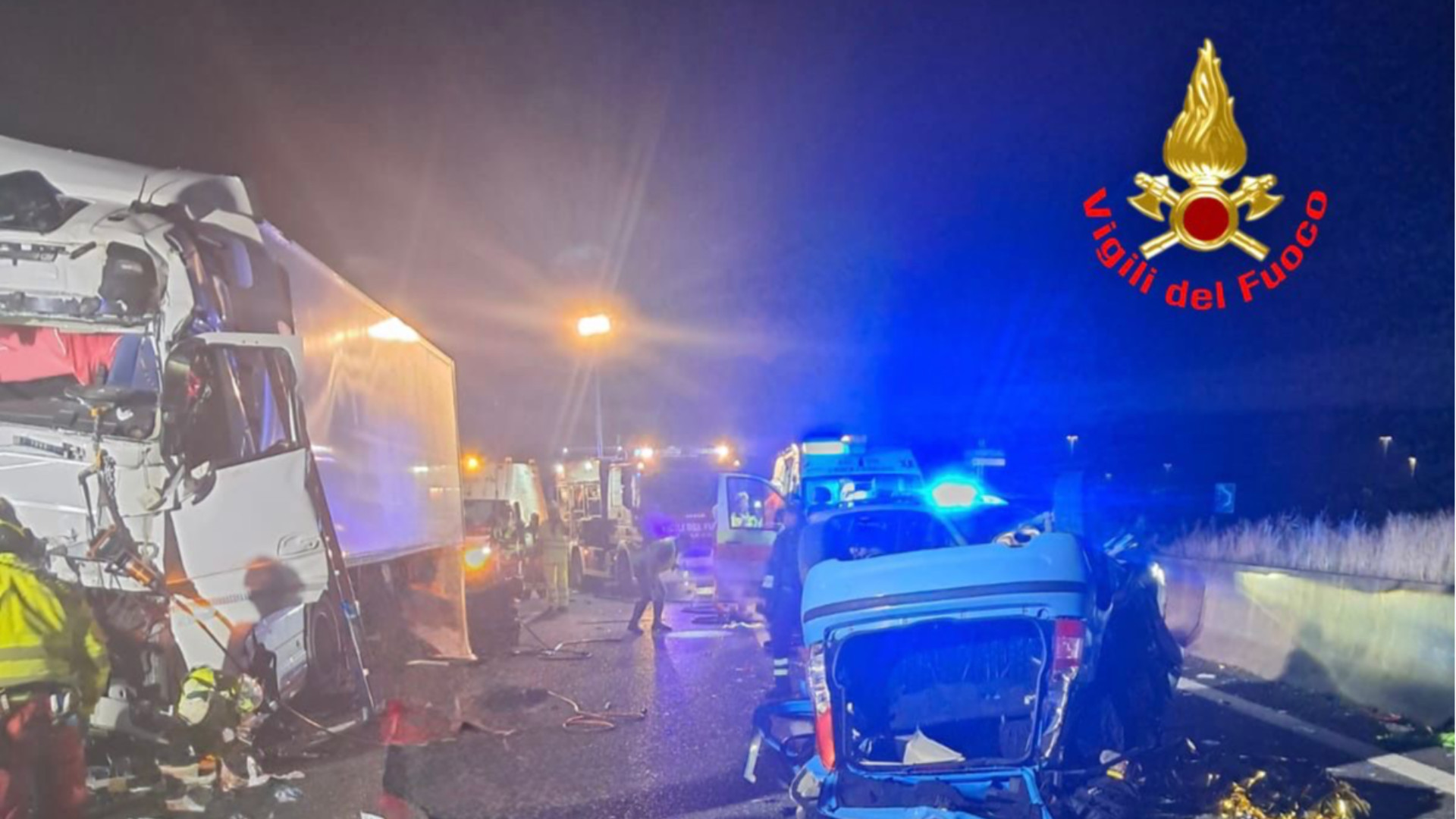 Tragico incidente in autostrada, muore 21enne di Piacenza