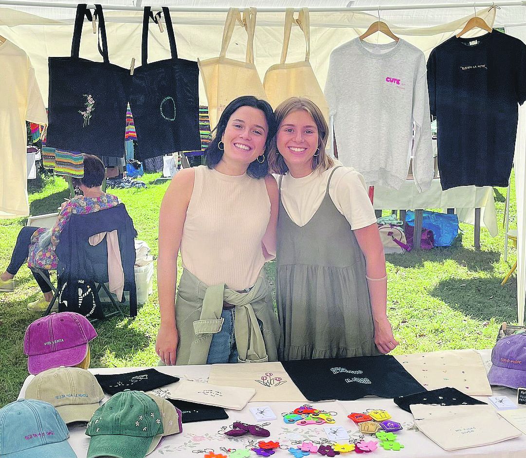 Da sinistra, Alice Ferdenzi e Michela Maserati di La tela di Aracne - foto Chiavarini