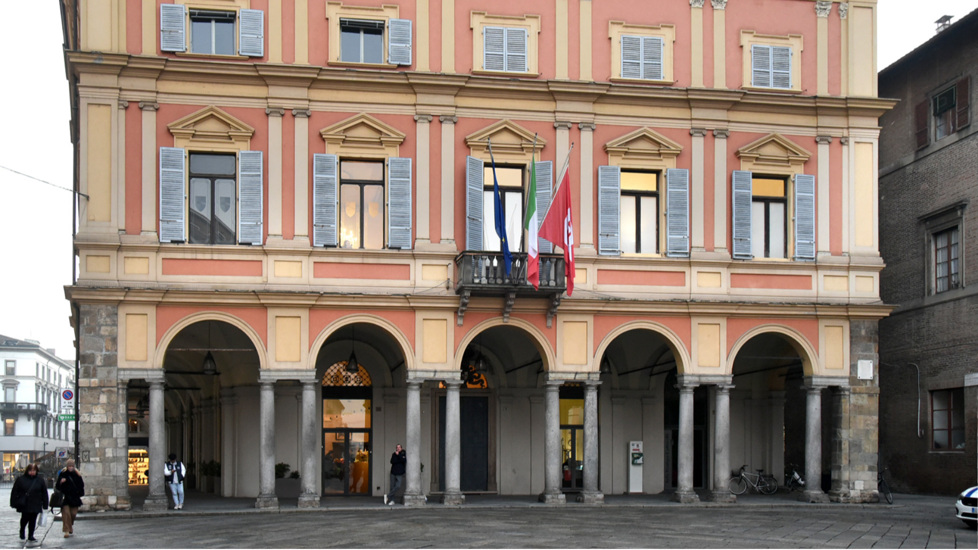 Comune di Piacenza, corso d'inglese per 50 dipendenti