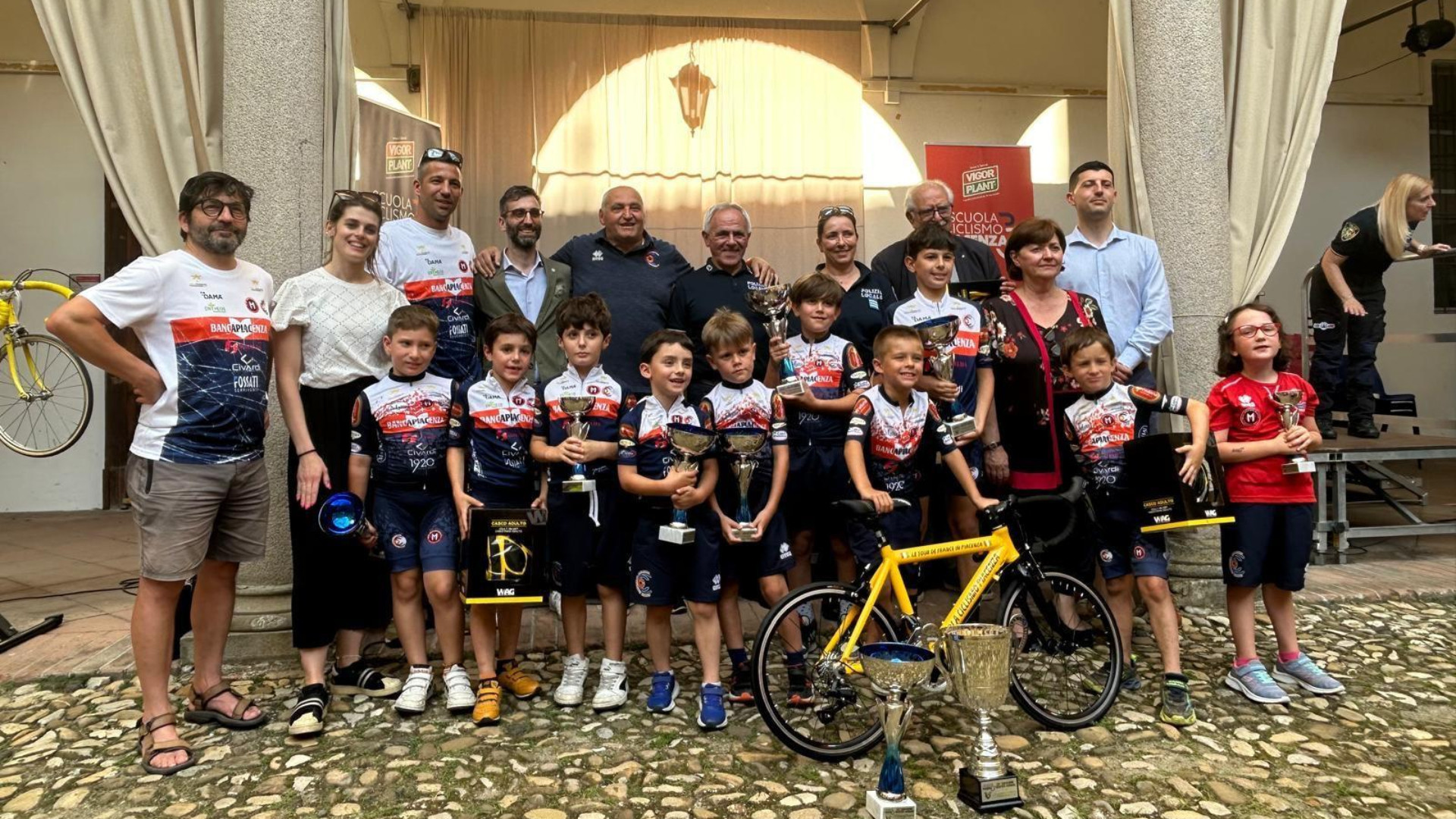 Tutti in bici per ricordare Mauro Veneziani: «Sempre con noi»