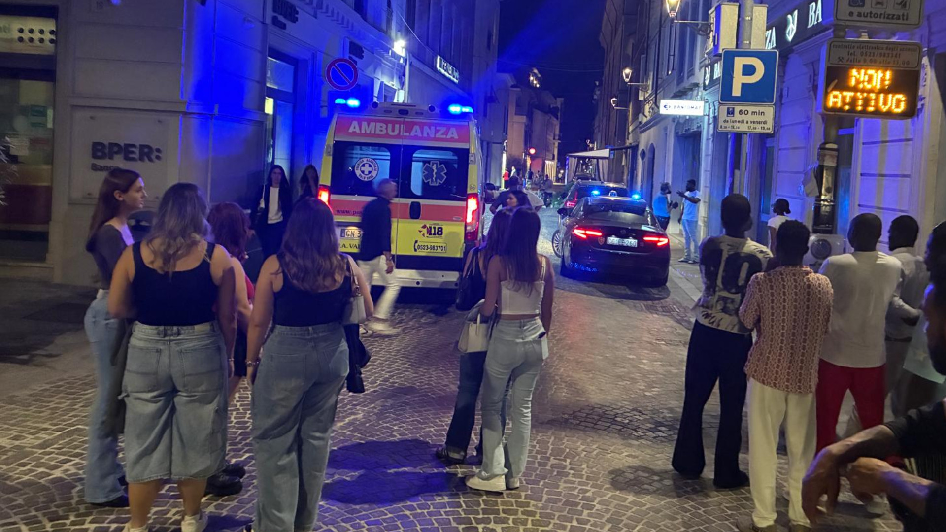 Lite degenera in rissa, schiaffi e strattoni in centro a Fiorenzuola