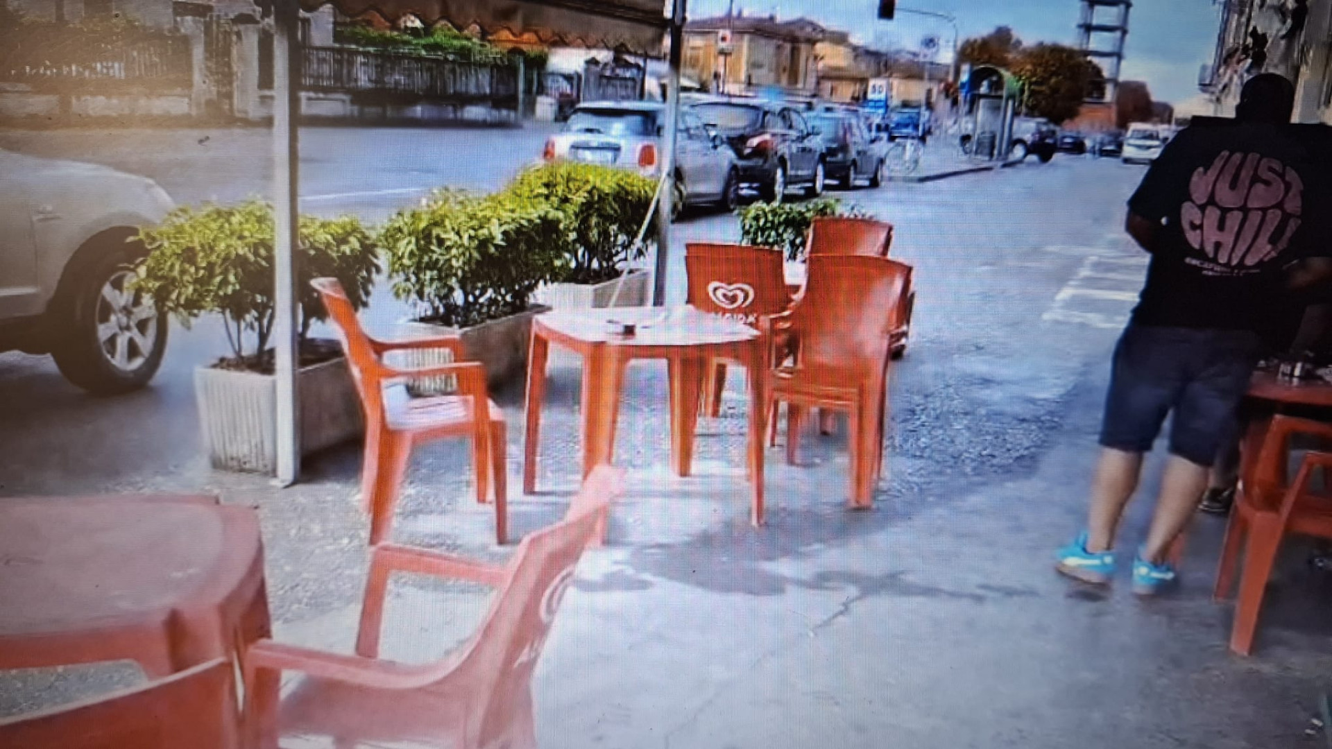 Pugno durante la rissa, la barista finisce all'ospedale