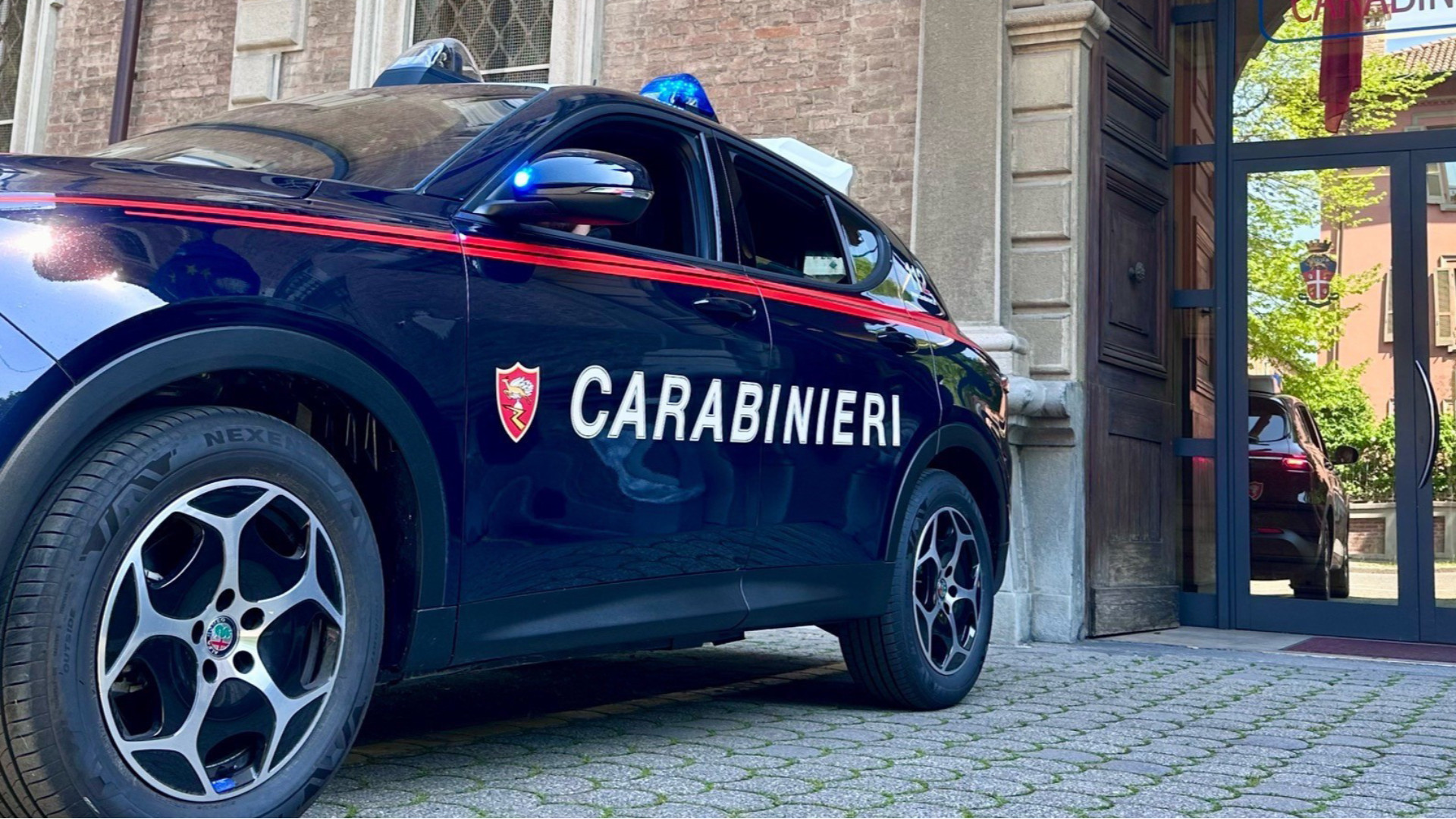 "Fumo", lavoro nero e carenze igieniche: maxi-multa al bar