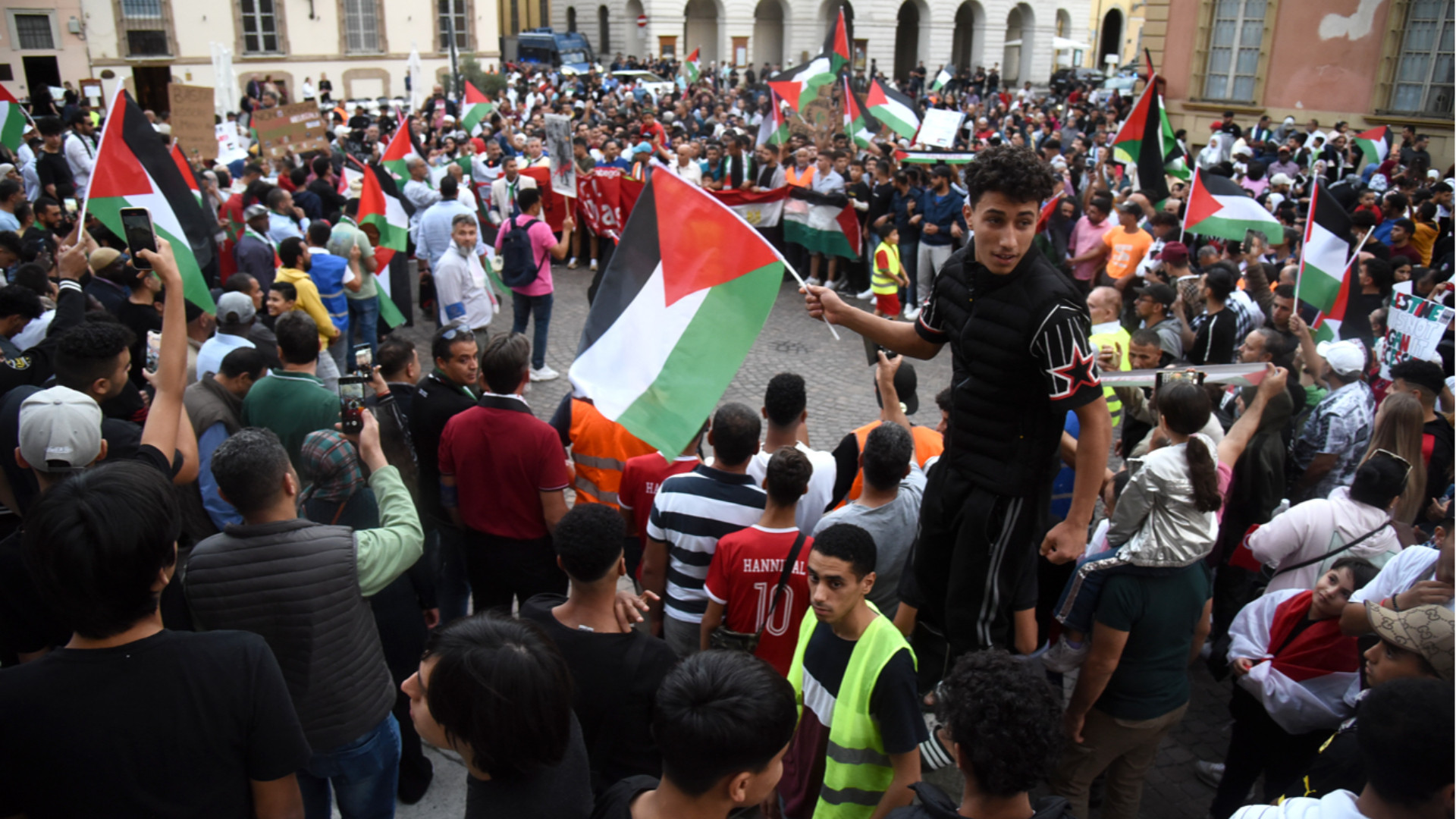 Uno scatto della manifestazione a sostegno della Palestina