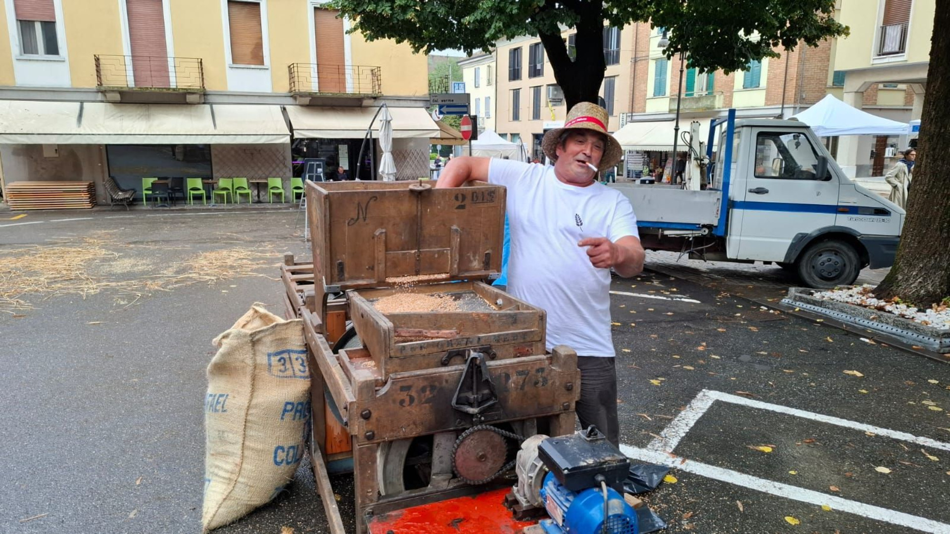 Dal norcino allo spazzacamino: a Pianello i mestieri di una volta