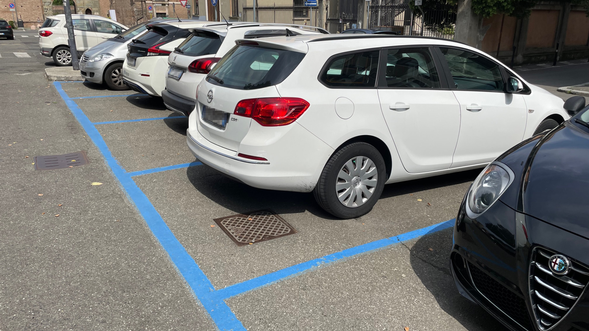 Strisce blu in città: ecco cosa cambia