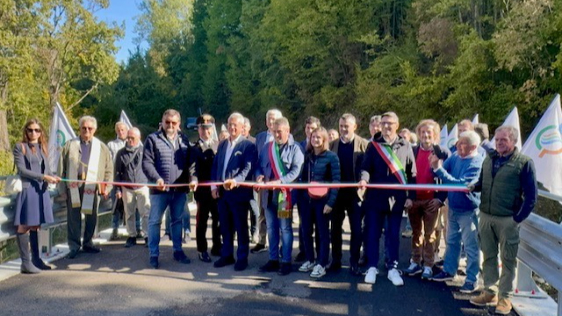 Ferriere, inaugurato il nuovo ponte di Taravelli