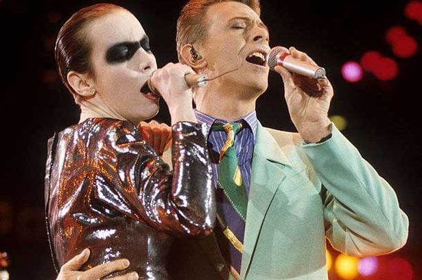 La cantante duetta con David Bowie nel Concerto tributo a Freddie Mercury