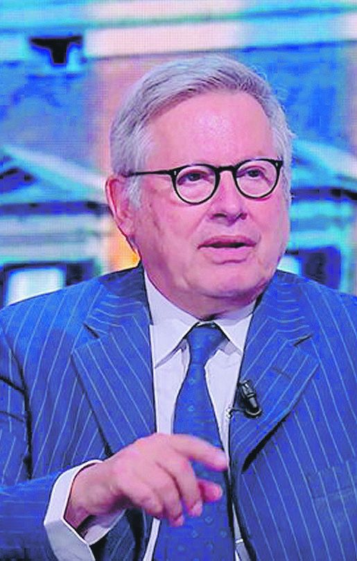 Il moderatore Paolo Liguori
