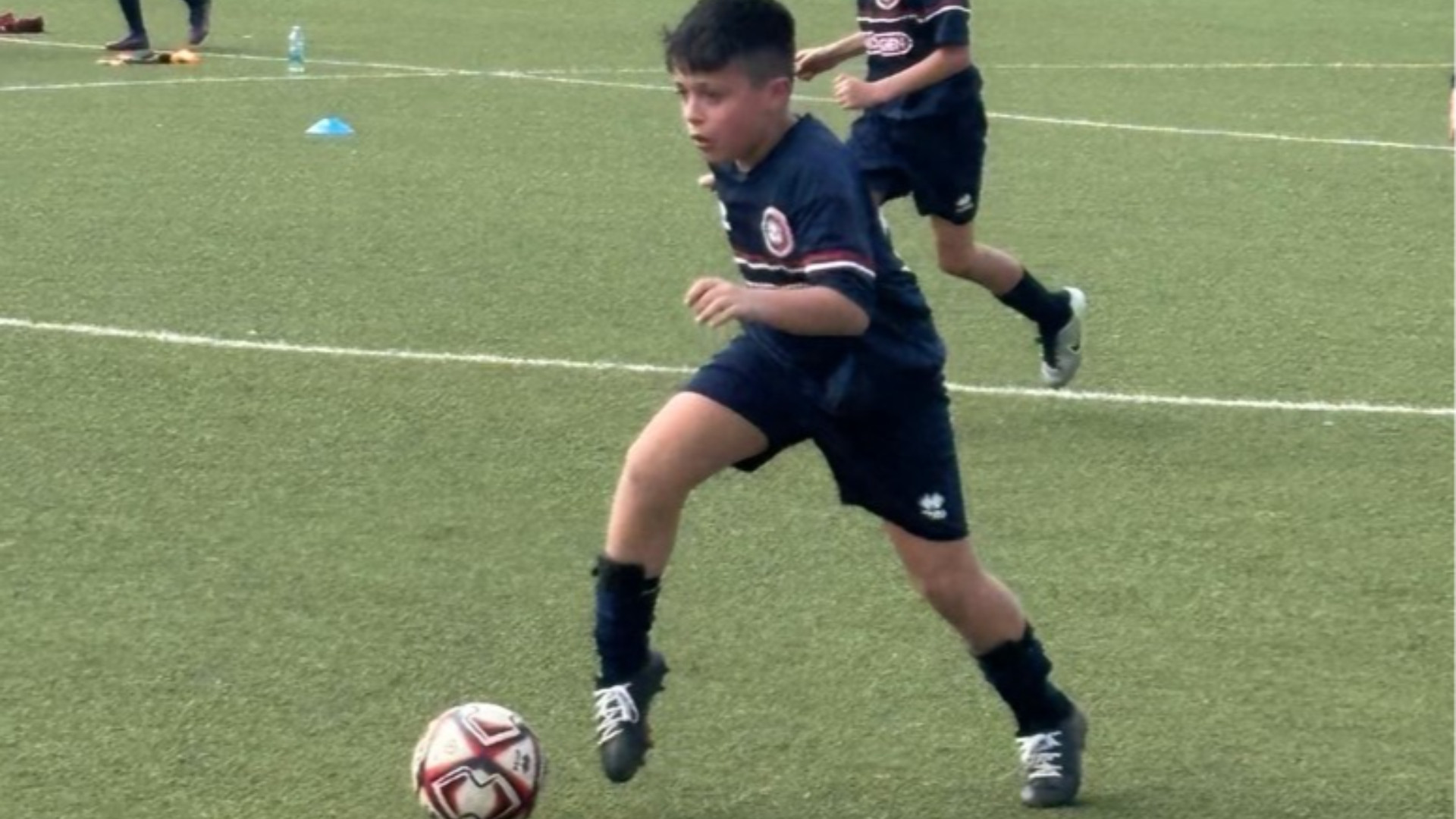 Alessandro Montani durante una partita di calcio