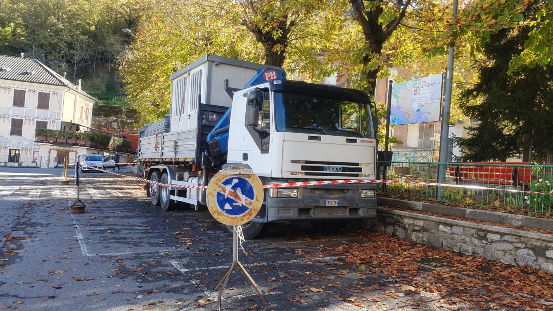Ottone, contro la nuova piazza una petizione di firme