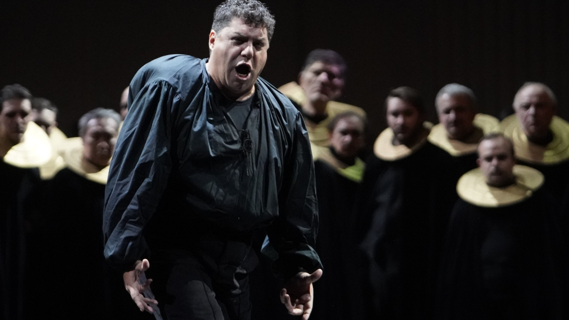 Trilogia popolare, strepitoso "Rigoletto" con Salsi superstar e Meli magnetico duca