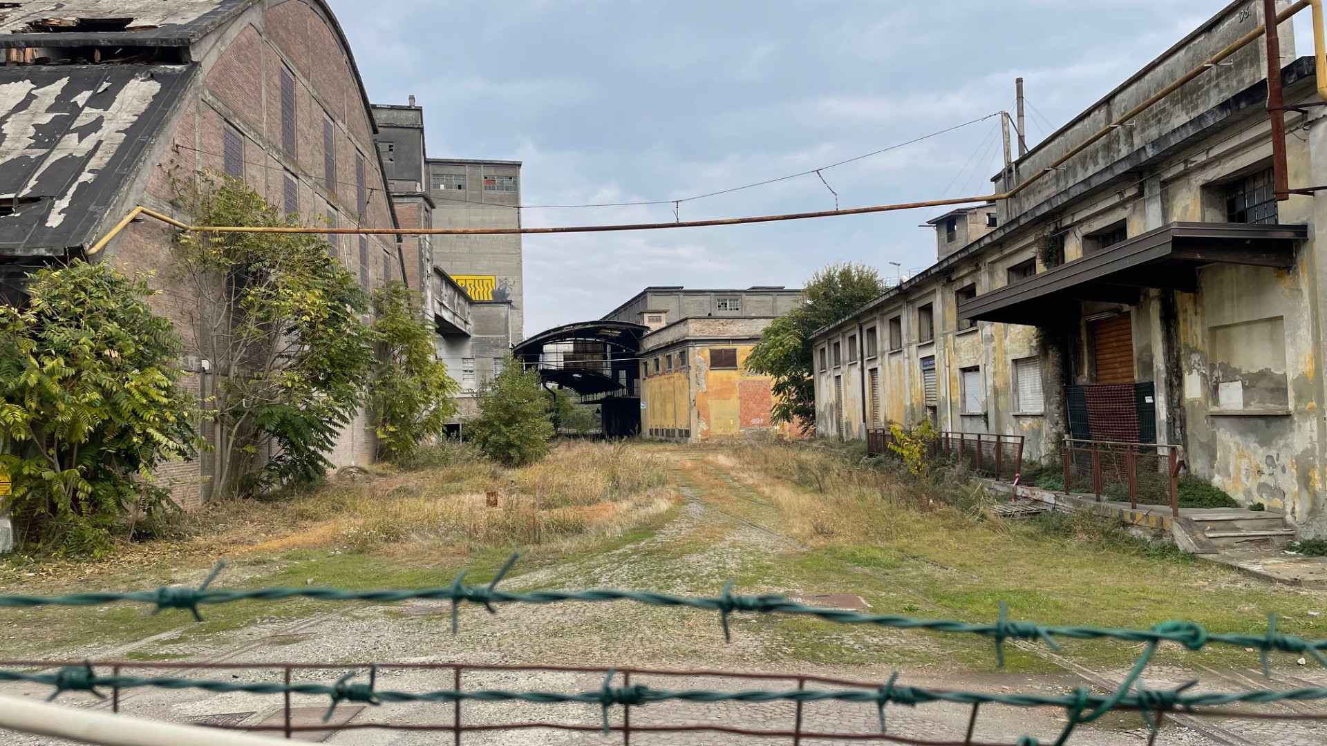 La città degli invisibili all'ombra della Lupa: «Ci arrangiamo»