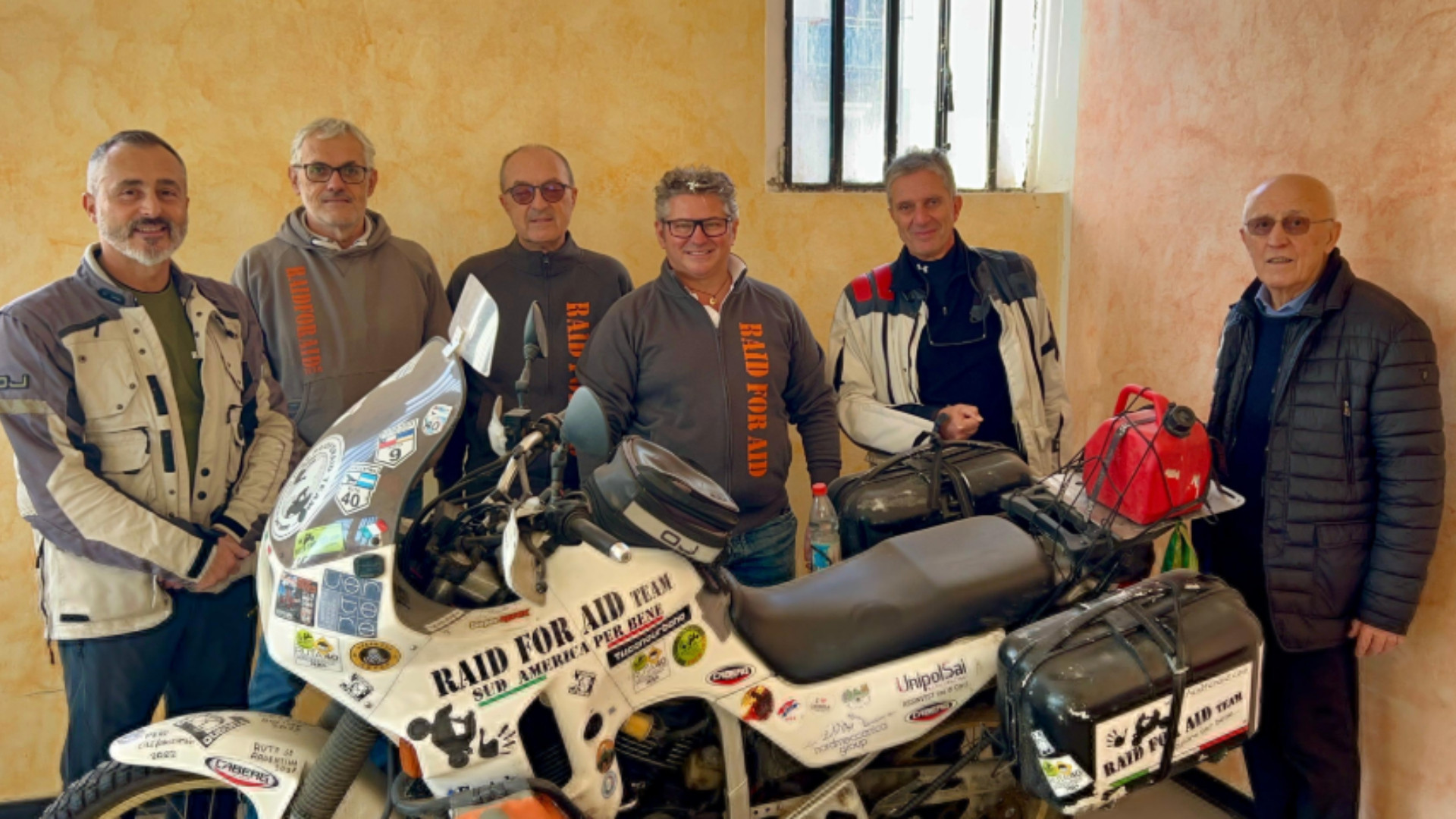 La solidarietà riparte: "Raid for Aid" decollata per l'Uruguay