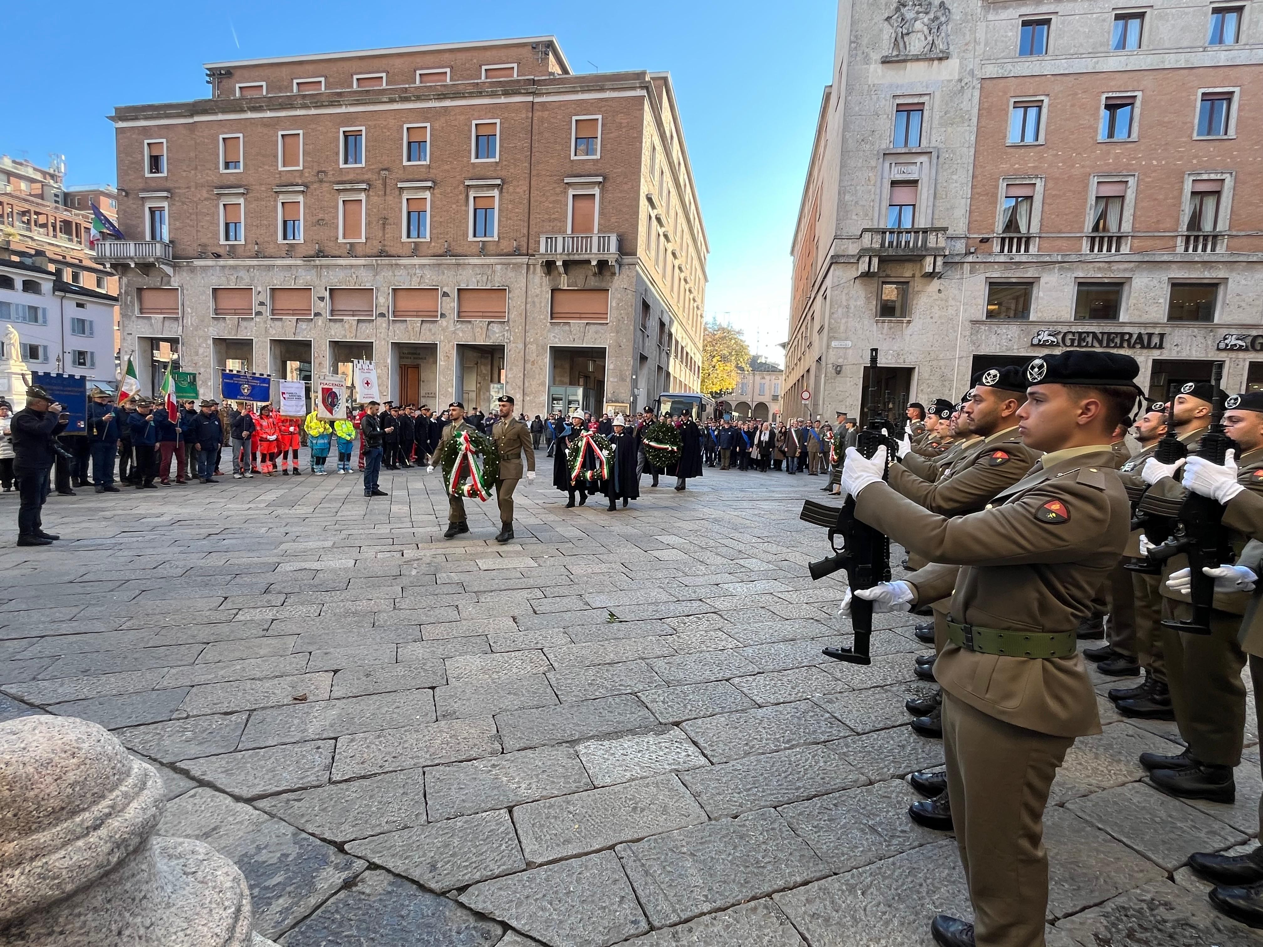 In 4 Novembre in piazza Cavalli