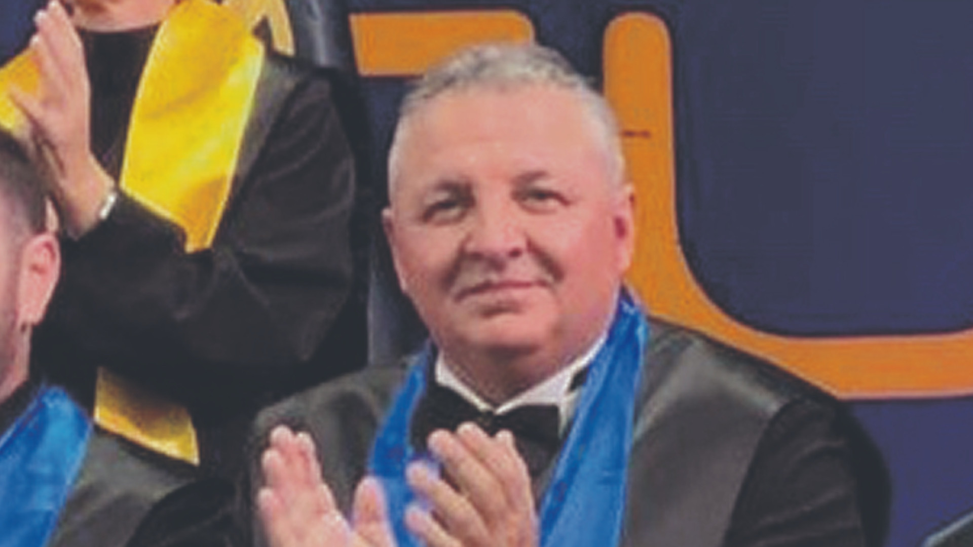 Due lauree e un master per l'ex sindaco Piazza: «Li dedico a mamma»