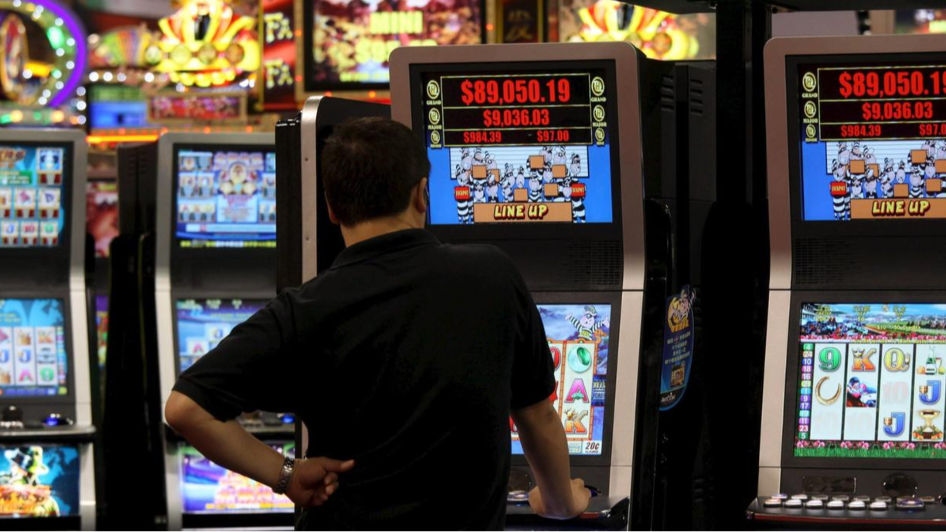 Piacenza capitale del gioco d’azzardo: 3mila euro a testa ma solo 165 pazienti seguiti dall’Ausl