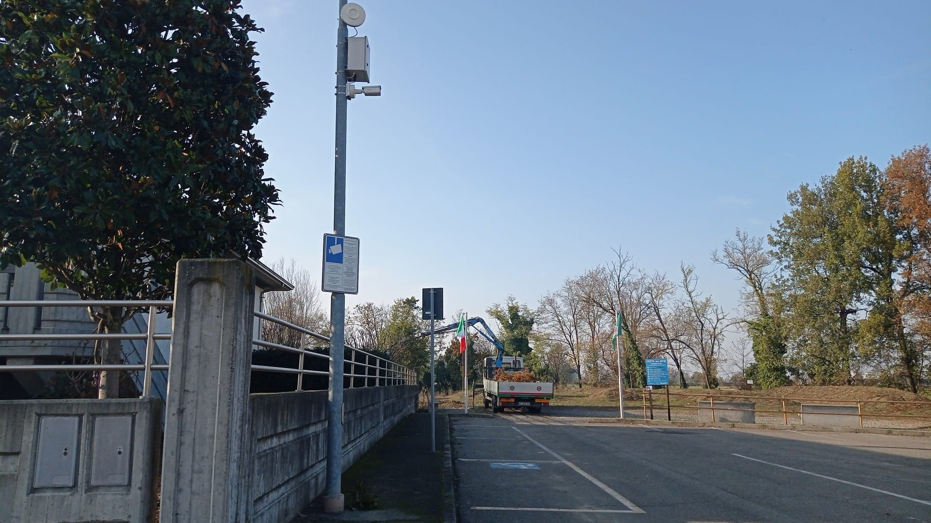 Scuole, cimitero, rifiuti: a Borgonovo arrivano nuovi occhi elettronici