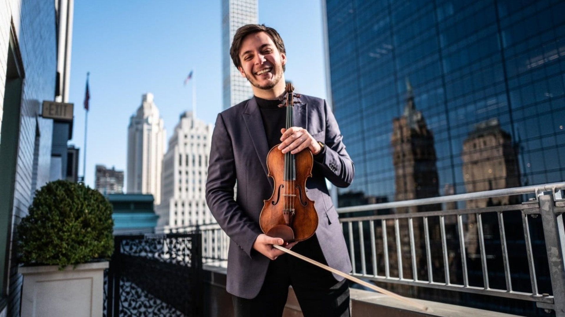 Municipale, su il sipario con Mozart e Ciaikovskij per la Concertistica