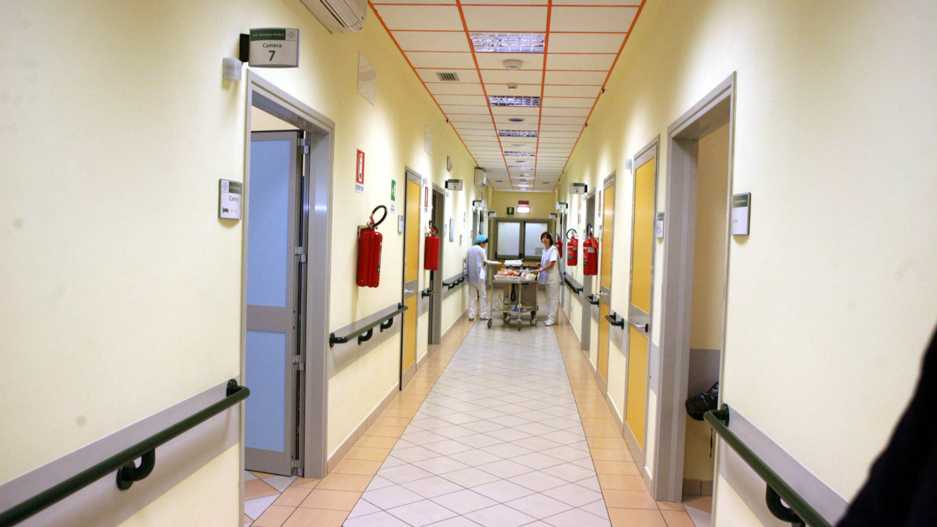 Fumo nell'ospedale, pazienti trasferiti per un'ora