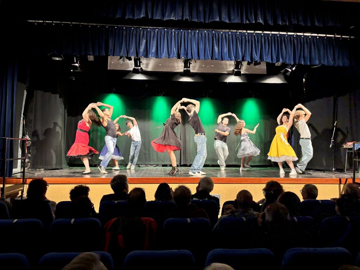 L'esibizione dei giovani della Sala Jungle durante la serata di festeggiamento dei 35 anni di Aido Lugagnano