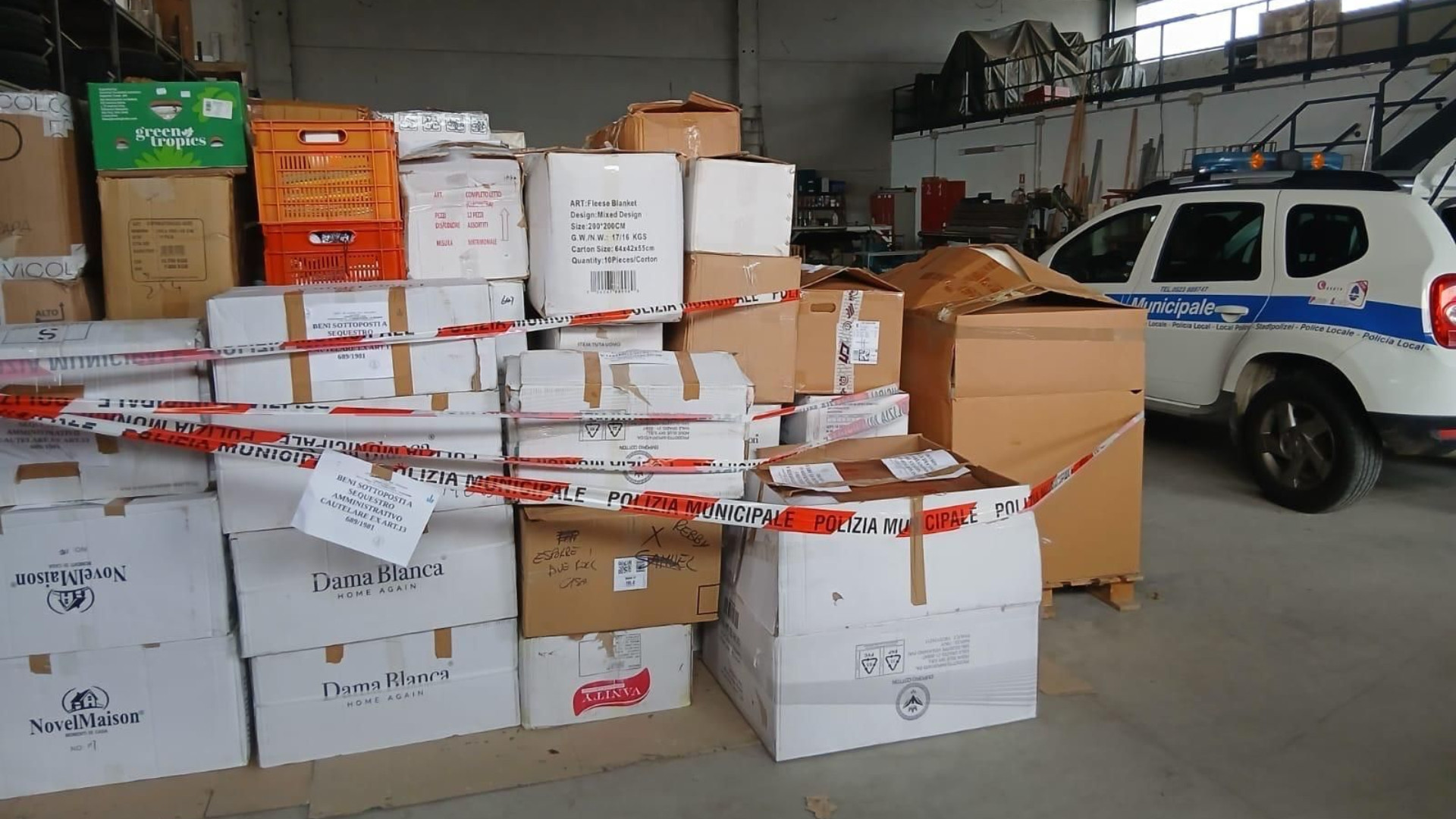 Banco abusivo sul mercato di Castello, multa da 5mila euro