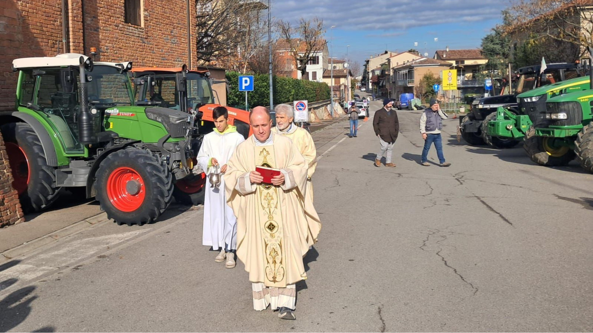 Ringraziamento a Castello, cesti donati a chi ha bisogno