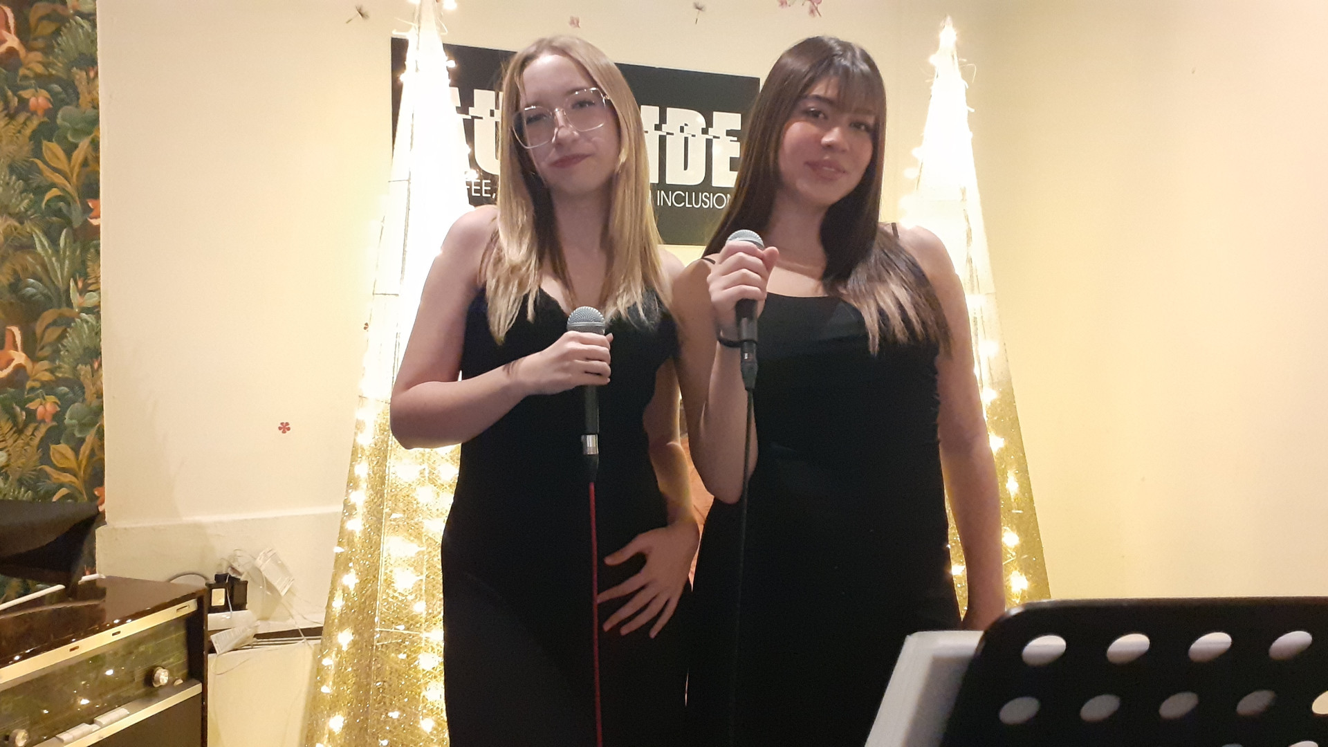 Una canzone per Aurora Tila: sul palco “Vertigine” interpretata da una coetanea