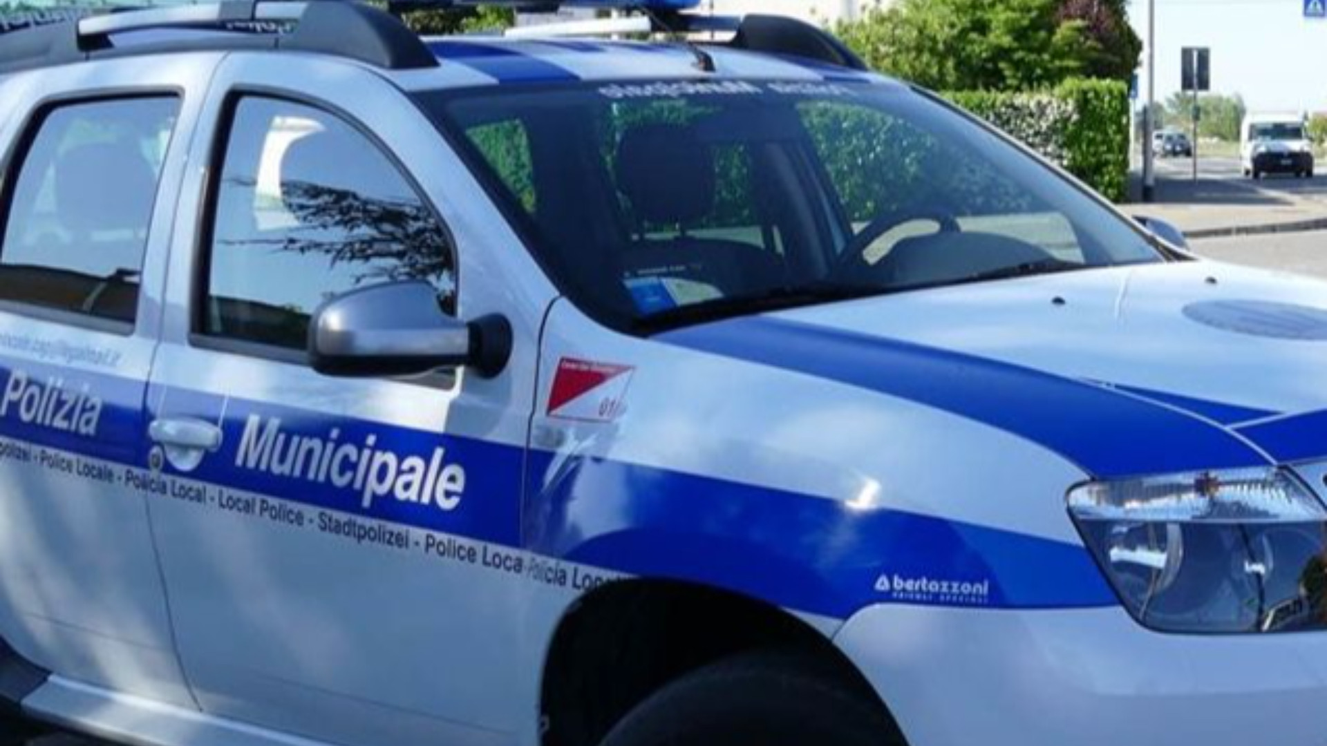 Recidivo in scooter senza patente: 6mila euro di multa