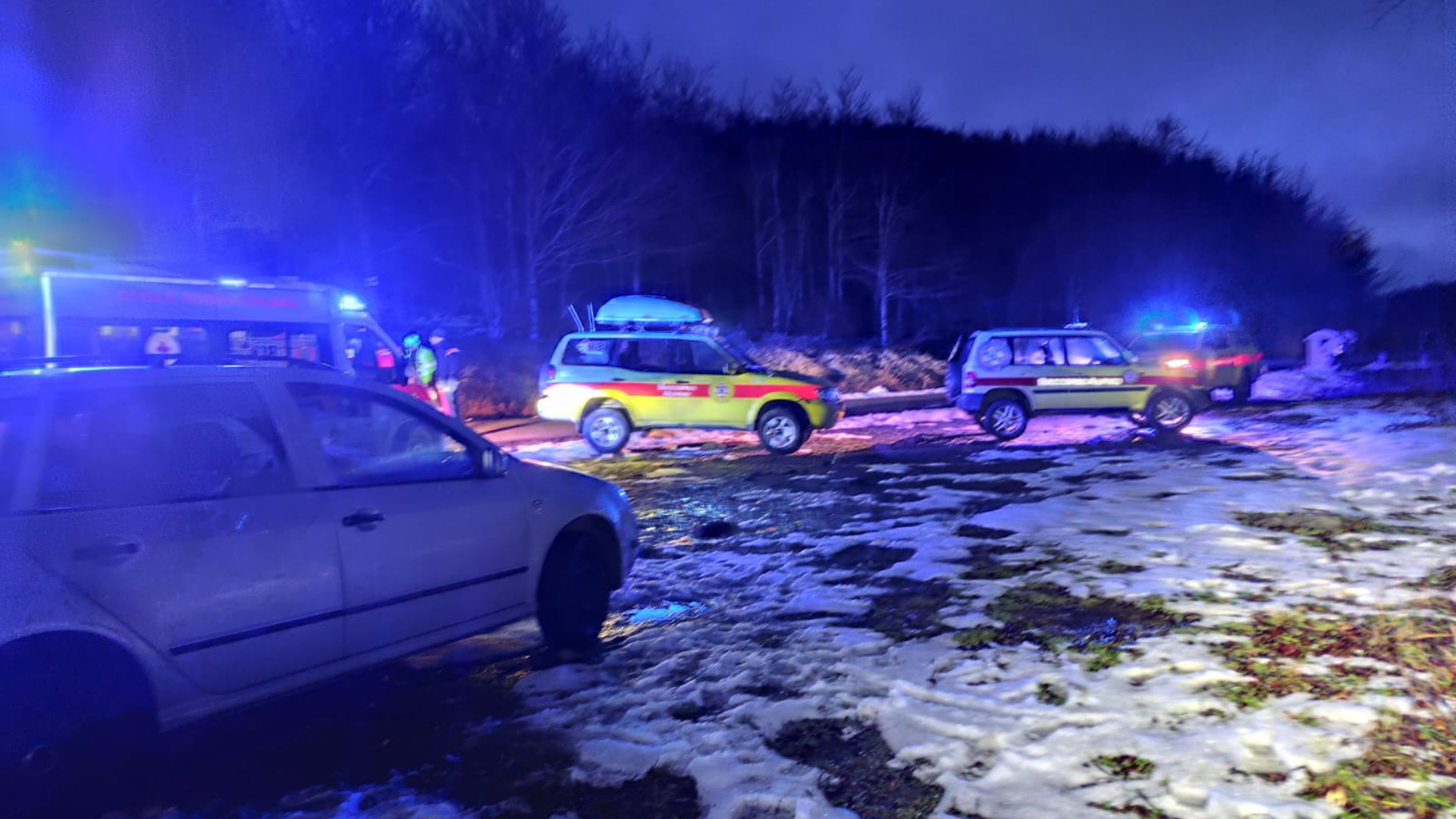 Si perde tra il passo dello Zovallo e il Tomarlo: ritrovato a tarda sera