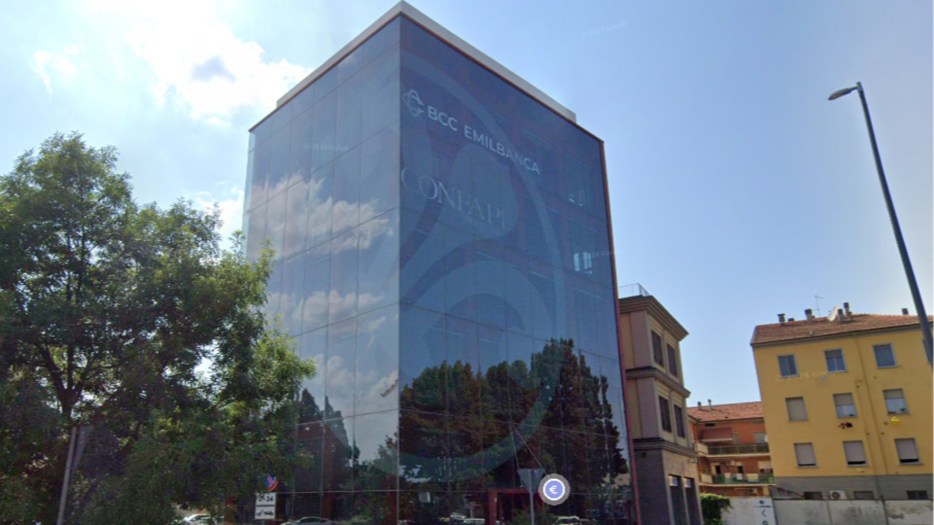 Il Bancomat dove non c’è la banca: un progetto per le aree interne