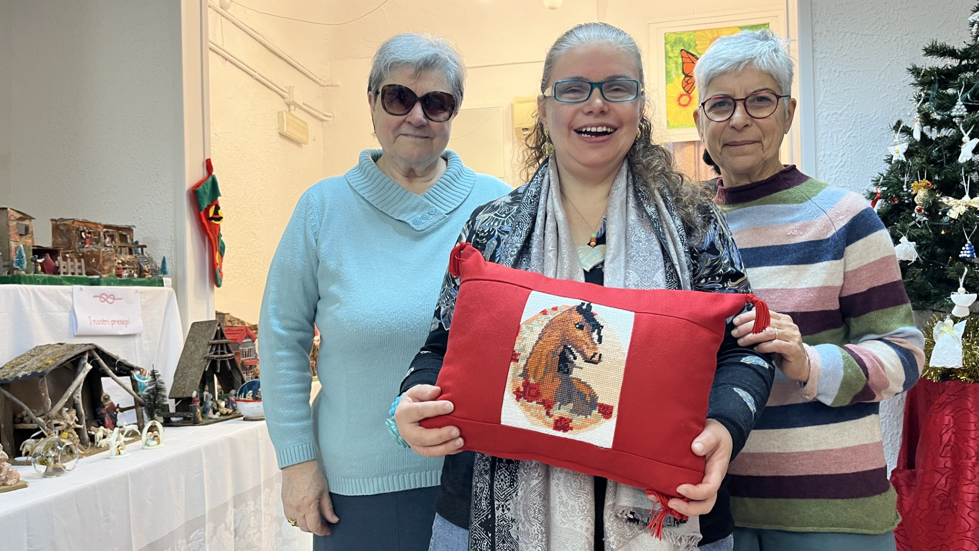 Regali fatti con le mani e con il cuore: vite ricucite al "Nodo"