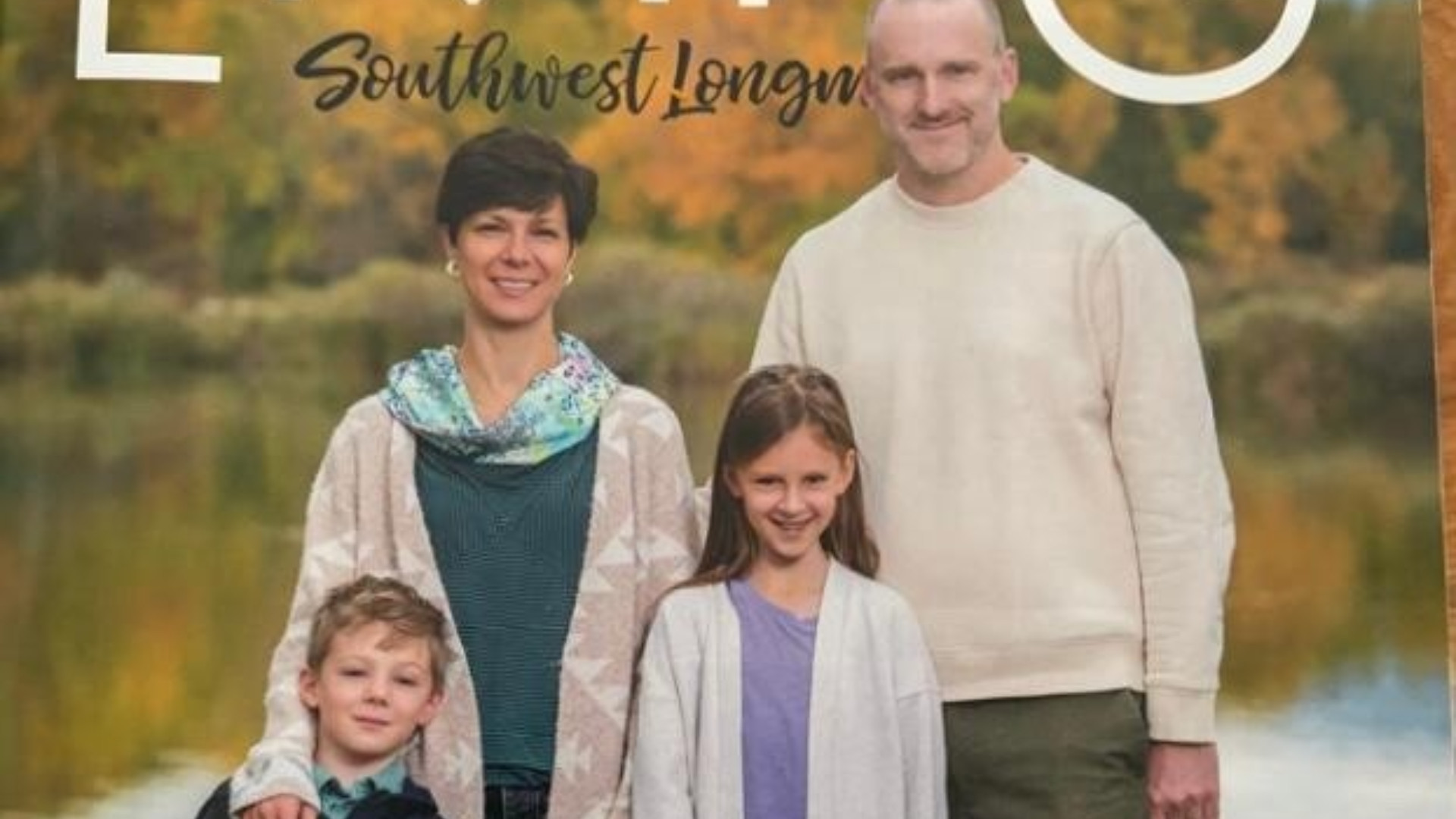 Barbara Antoniotti con la sua famiglia sulla copertina della rivista americana - © Libertà/Thomas Trenchi