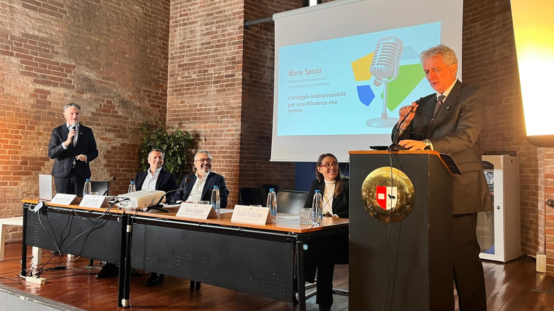 Un momento della presentazione in Sant'Ilario