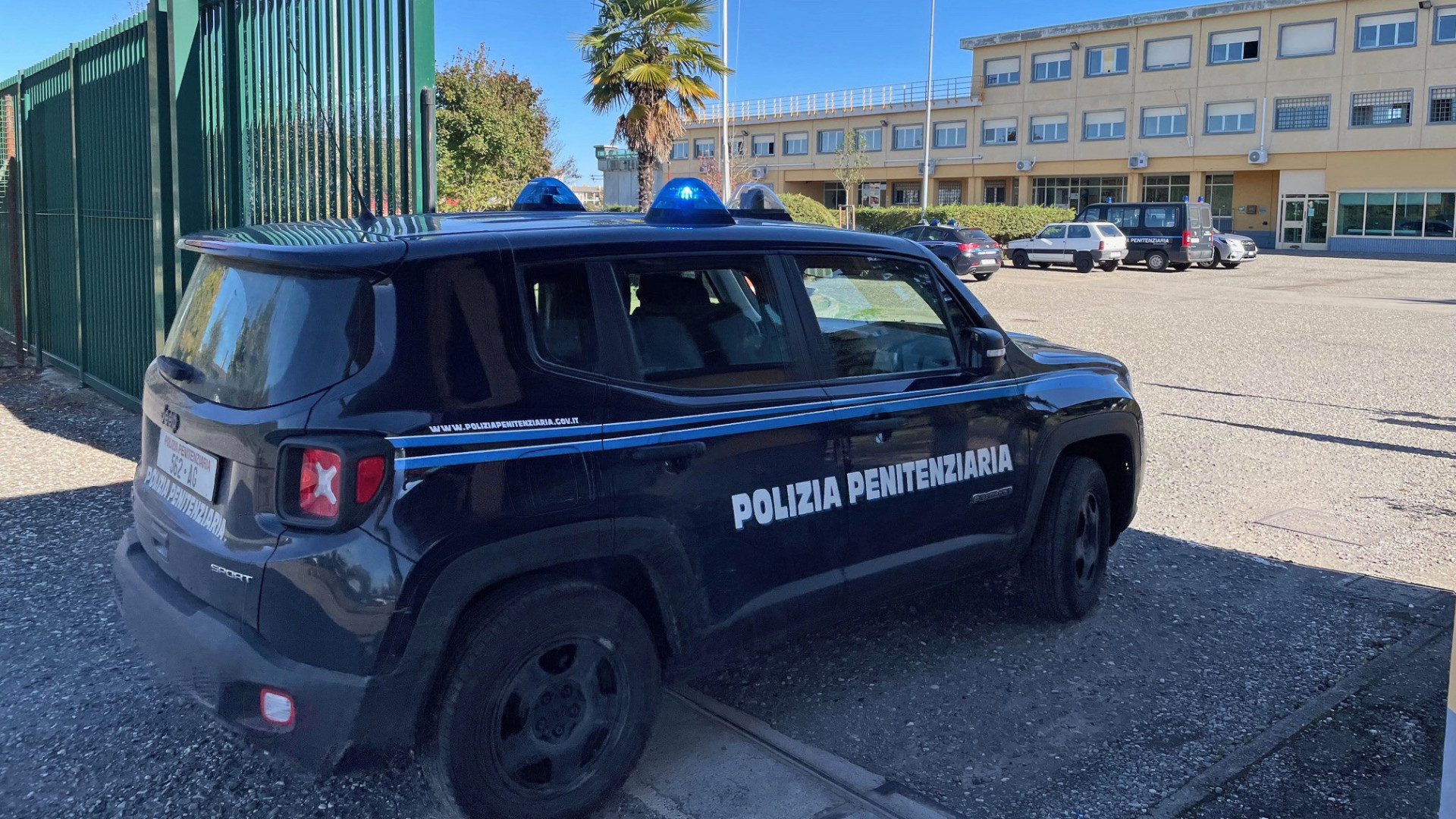 Agente ferito da un detenuto. «A Piacenza situazione fuori controllo»