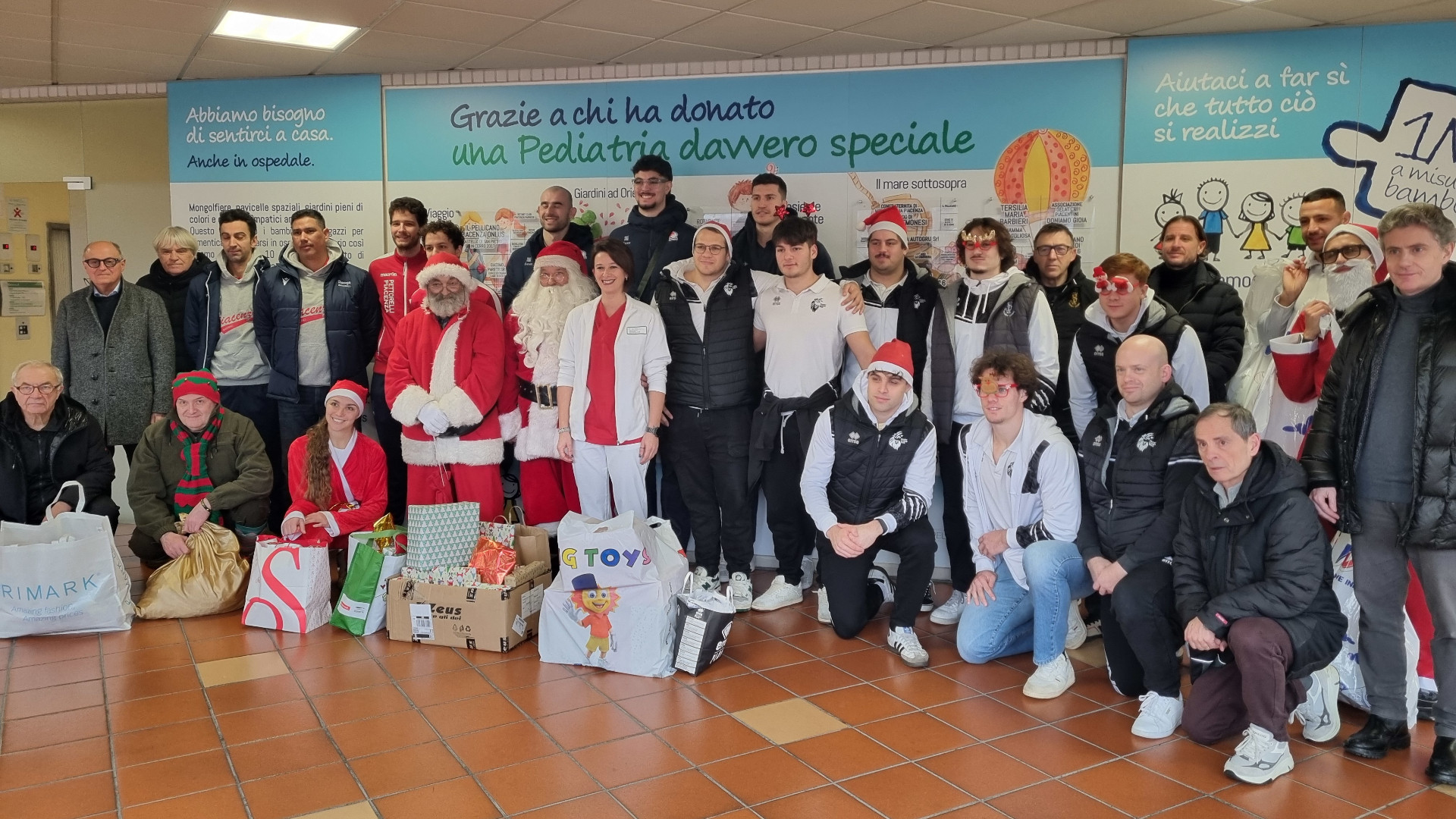 Il cuore degli sportivi per i bambini ricoverati