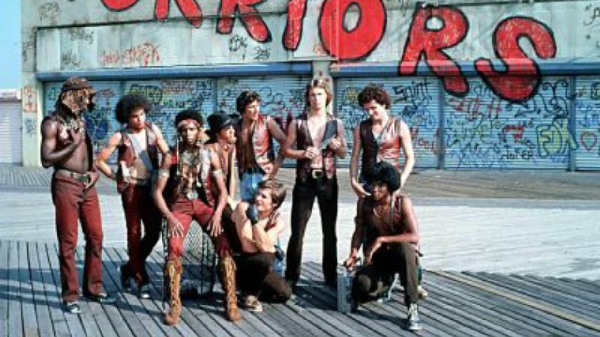 “I guerrieri della notte” ispira i registi italiani. Il Bronx malfamato rifiorisce a Cinecittà