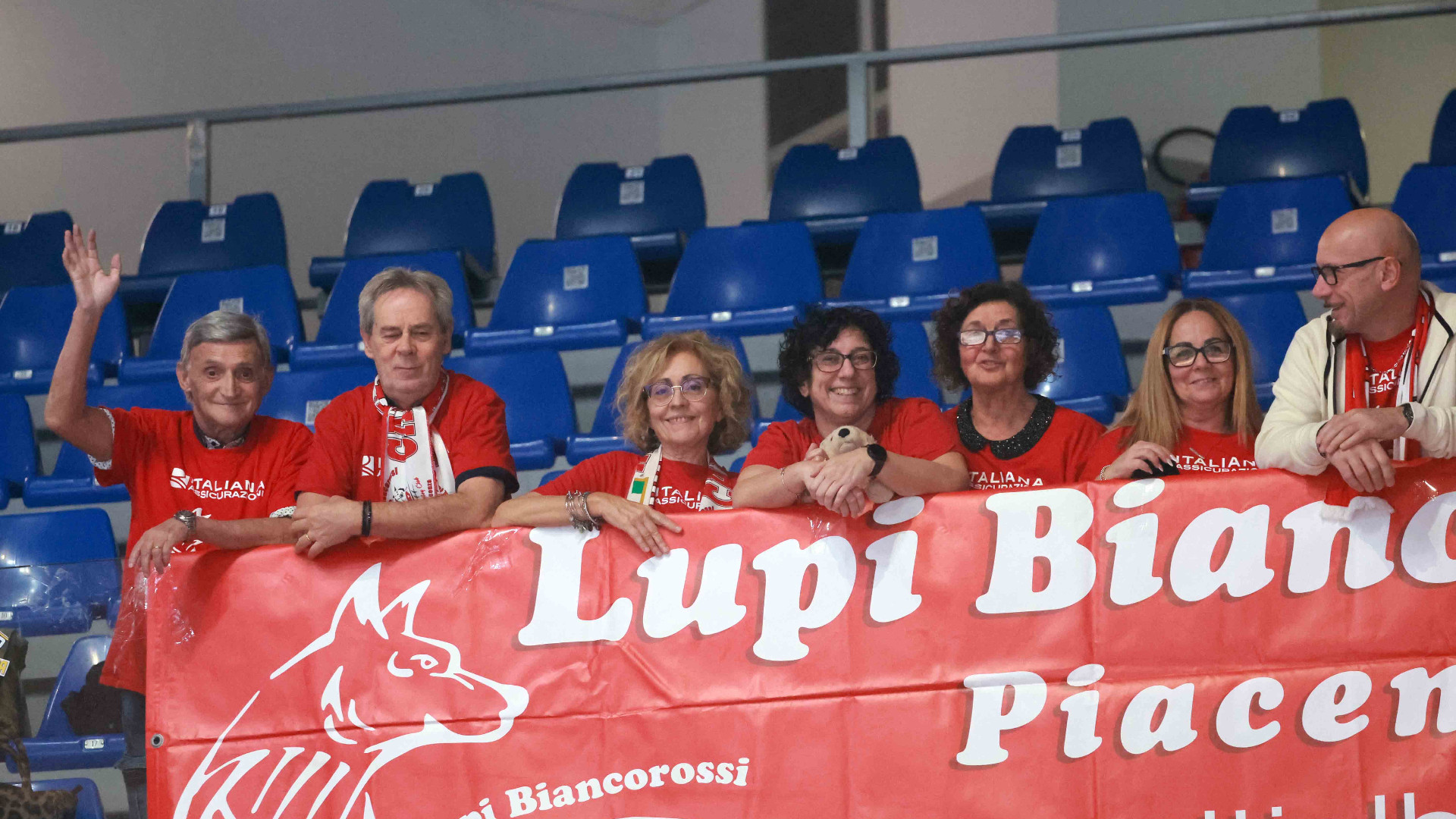 Un solo set da Gas Sales, sorpasso Civitanova