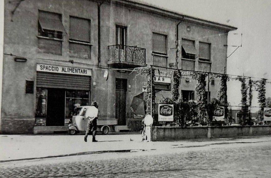 La cooperativa di consumo del paese