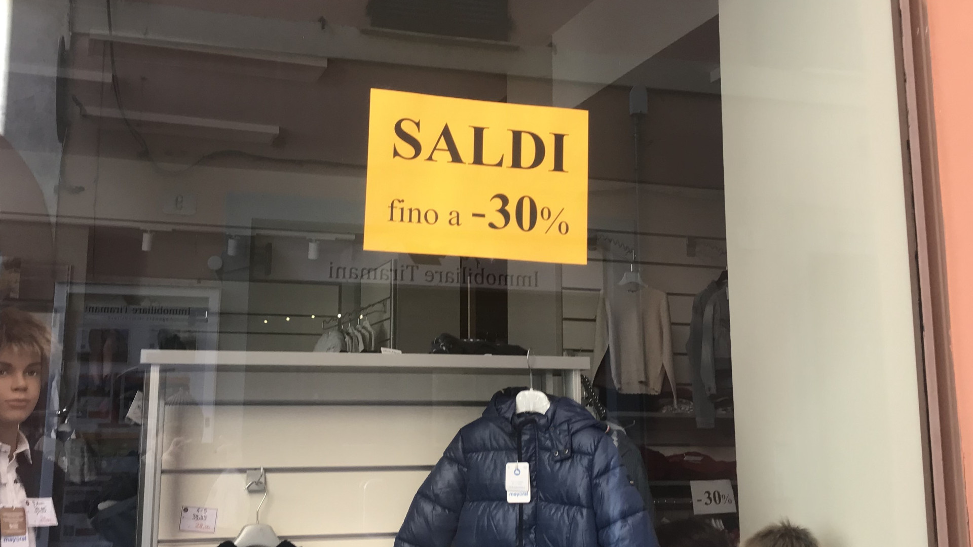 Saldi invernali, partono i 60 giorni di sconti a Piacenza e in Regione