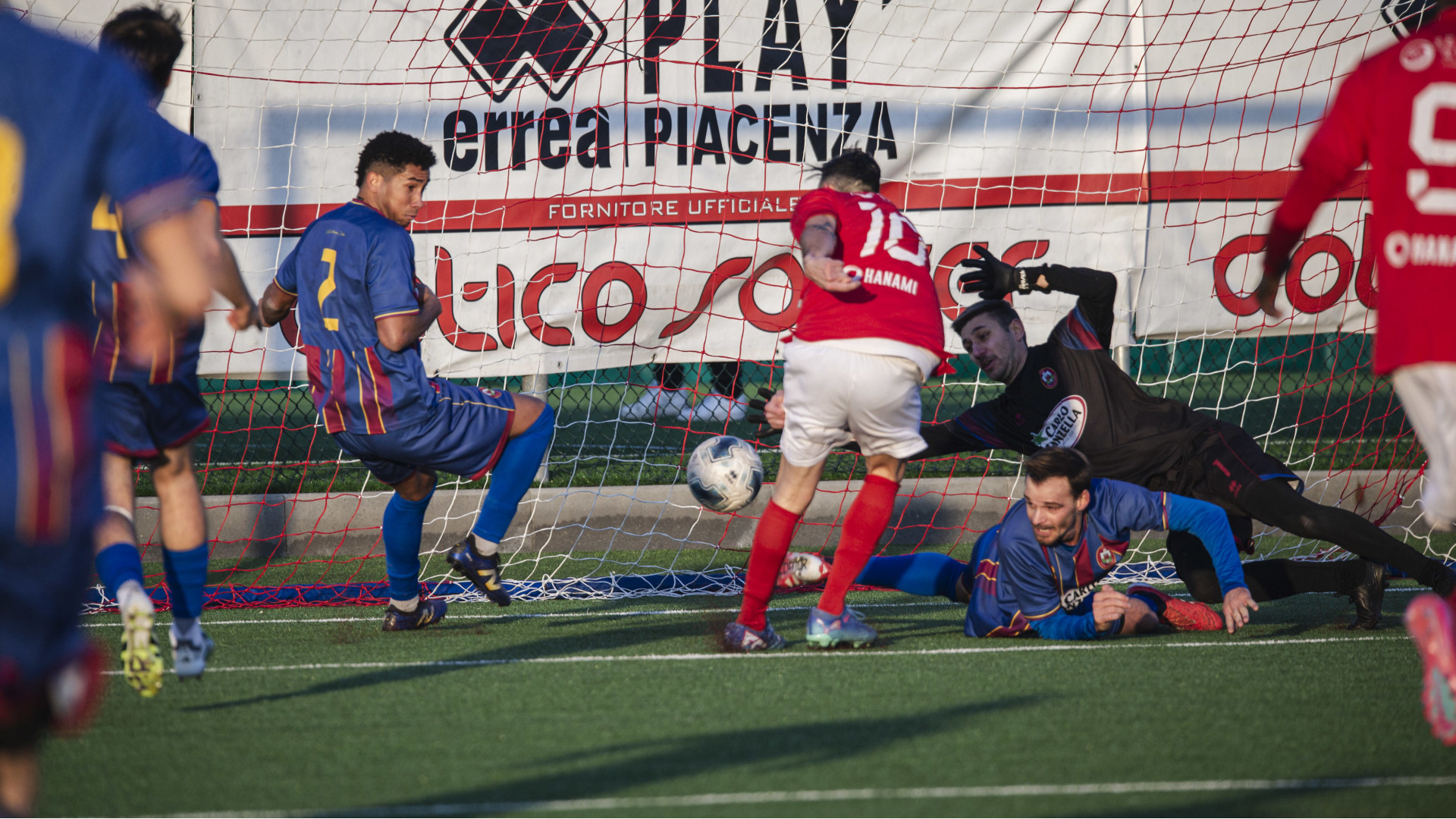 Il secondo e decisivo gol del Gotico di Cossetti ©Libertà/Angela Petrarelli