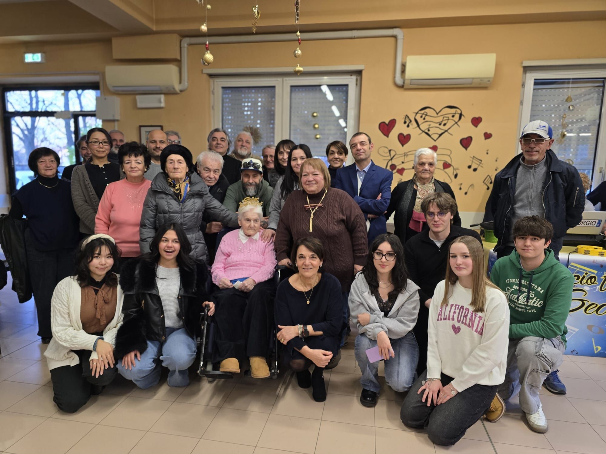 La festa alla casa protetta Gardenia