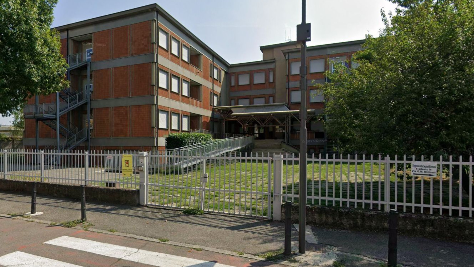 Ic, protesta anche alla Faustini: «È contro i diritti degli alunni»