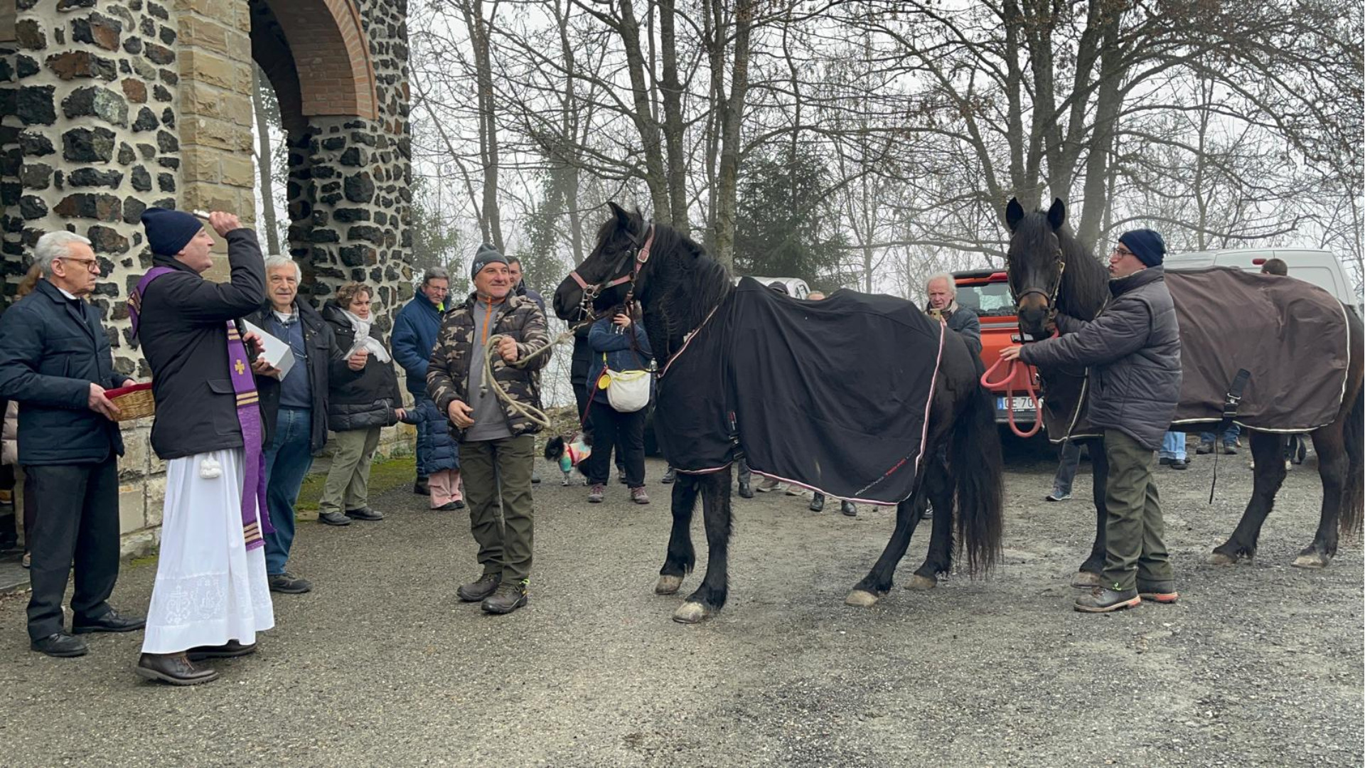 La benedizione degli animali a Groppallo - © Libertà/Nadia Plucani