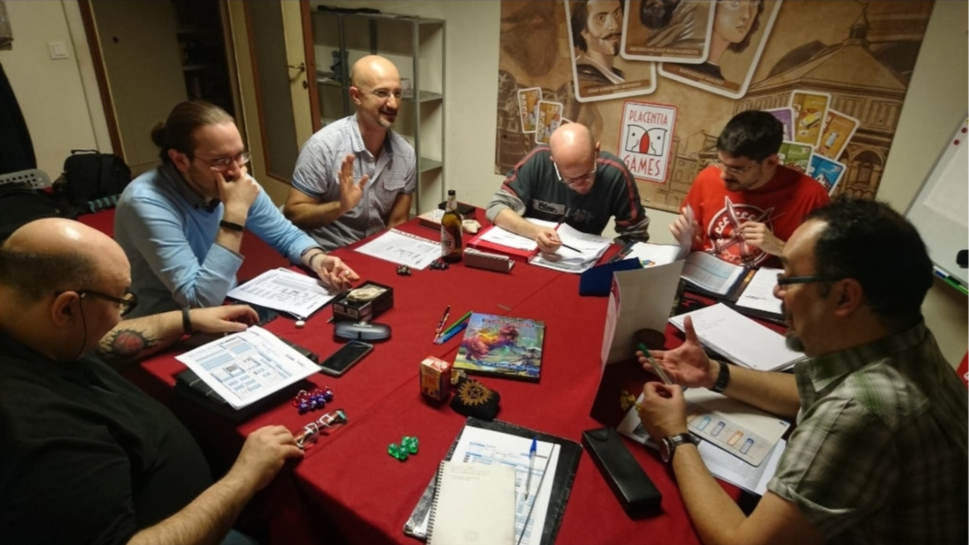 Un tavolo di Dungeons&Dragons